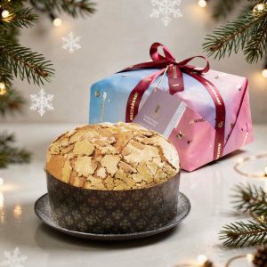Klasikinis Panettone Glassato su razinomis ir cukruotais vaisiais (1 kg)
